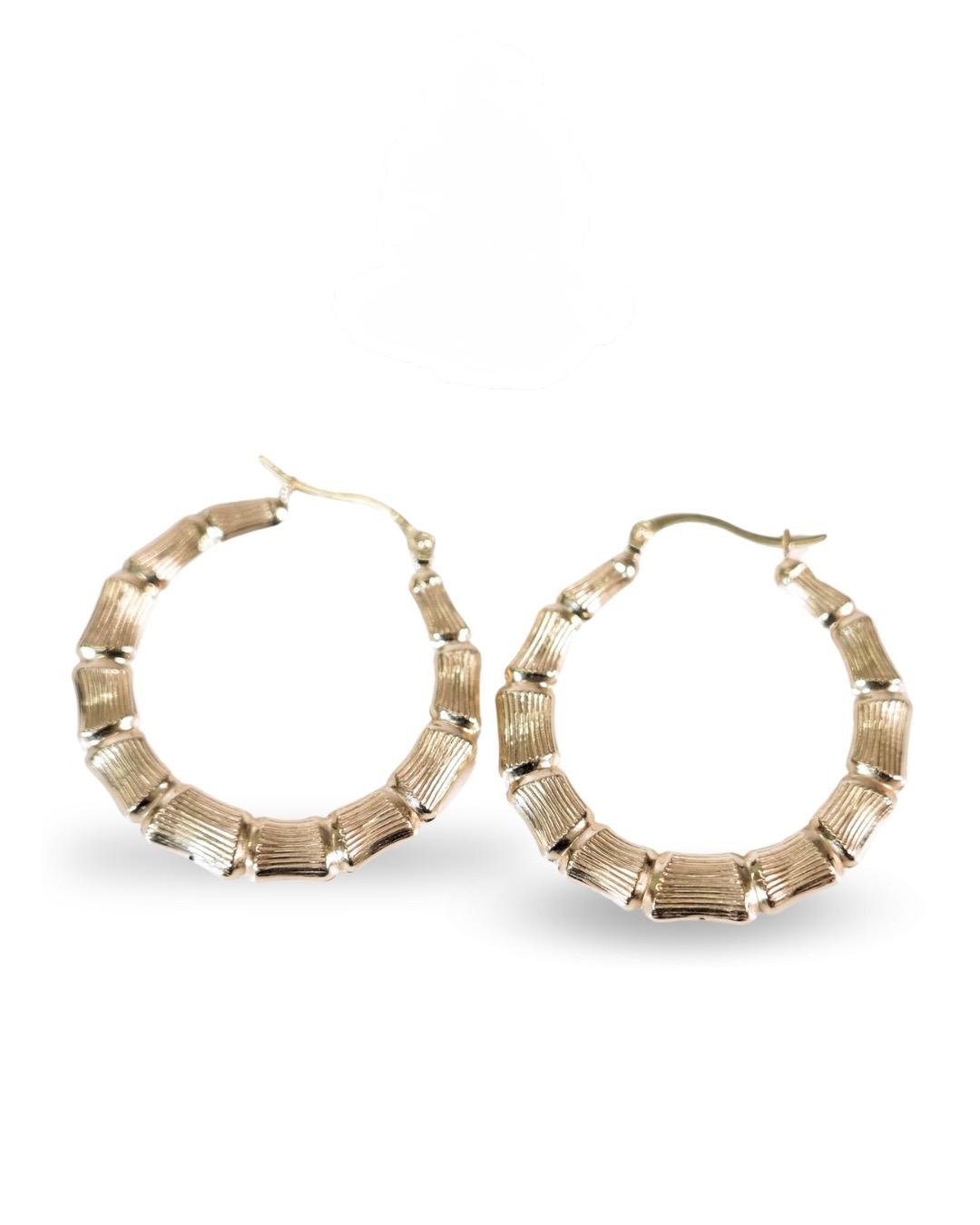 Argollas Torcidas
